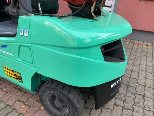 Použitý vysokozdvižný vozík MITSUBISHI FGE30T-F13F