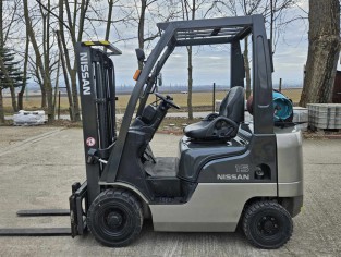 POUŽITÝ VYSOKOZDVIŽNÝ VOZÍK NISSAN P1F1A15D