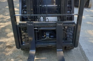 Použitý vysokozdvižný vozík NISSAN P1F1A15D