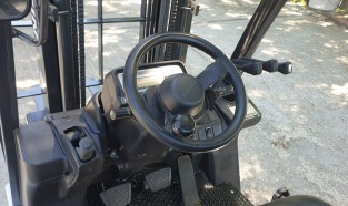 Použitý vysokozdvižný vozík NISSAN P1F1A15D