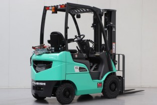 NOVÝ VYSOKOZDVIŽNÝ VOZÍK MITSUBISHI FG-15N