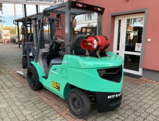 Použitý vysokozdvižný vozík MITSUBISHI FGE30T-F13F