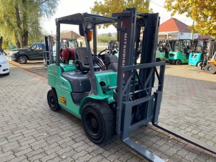Použitý vysokozdvižný vozík MITSUBISHI FGE30T-F13F