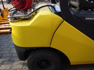 POUŽITÝ VYSOKOZDVIŽNÝ VOZÍK KOMATSU FG30T-17