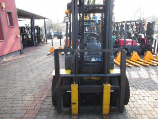 POUŽITÝ VYSOKOZDVIŽNÝ VOZÍK KOMATSU FG30T-17