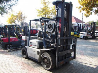 Použitý vysokozdvižný vozík KOMATSU FG35N-5