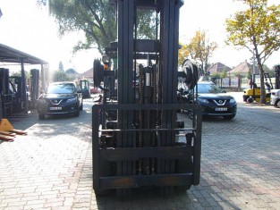 Použitý vysokozdvižný vozík KOMATSU FG35N-5