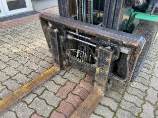 POUŽITÝ VYSOKOZDVIŽNÝ VOZÍK MITSUBISHI FG25N