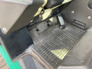 POUŽITÝ VYSOKOZDVIŽNÝ VOZÍK MITSUBISHI FG25N