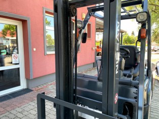 Použitý vysokozdvižný vozík NISSAN P1F1A15D