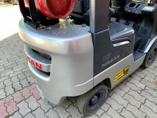 Použitý vysokozdvižný vozík NISSAN P1F1A15D
