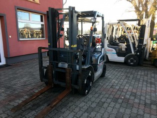 Použitý vysokozdvižný vozík NISSAN P1F2A20D