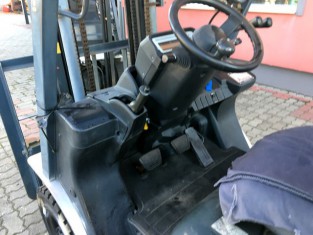 Použitý vysokozdvižný vozík NISSAN P1F2A20D