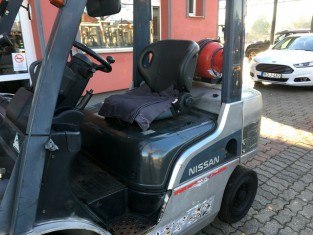 Použitý vysokozdvižný vozík NISSAN P1F2A20D