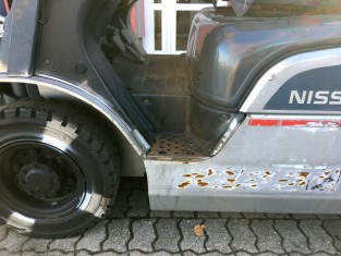 Použitý vysokozdvižný vozík NISSAN P1F2A20D