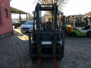 Použitý vysokozdvižný vozík NISSAN P1F2A20D