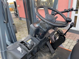 POUŽITÝ VYSOKOZDVIŽNÝ VOZÍK TOYOTA 7FGK20