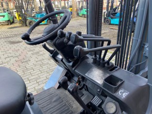 POUŽITÝ VYSOKOZDVIŽNÝ VOZÍK TOYOTA 7FGK20