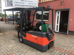 POUŽITÝ ELEKTRICKY VYSOKOZDVIŽNÝ VOZÍK TOYOTA 7FBEF18
