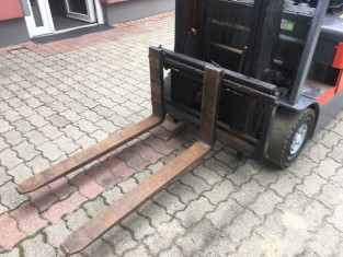 POUŽITÝ ELEKTRICKY VYSOKOZDVIŽNÝ VOZÍK TOYOTA 7FBEF18