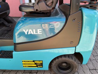 POUŽITÝ VYSOKOZDVIŽNÝ VOZÍK YALE 03FL20