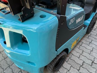 POUŽITÝ VYSOKOZDVIŽNÝ VOZÍK YALE 03FL20