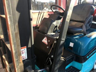 Použitý vysokozdvižný vozík YALE 03FL15