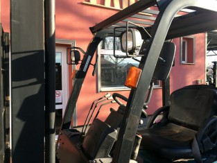 Použitý vysokozdvižný vozík YALE 03FL15