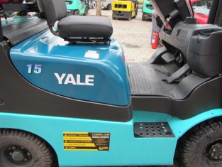 YALE 03FL15PAXI2LD POUŽITÝ VYSOKOZDVIŽNÝ VOZÍK