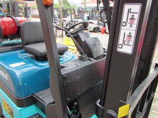 YALE 03FL15PAXI2LD POUŽITÝ VYSOKOZDVIŽNÝ VOZÍK