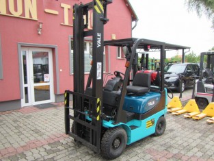 YALE 03FL15PAXI2LD POUŽITÝ VYSOKOZDVIŽNÝ VOZÍK