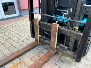 Použitý vysokozdvižný vozík YALE 03FL15