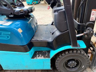 Použitý vysokozdvižný vozík YALE 03FL15