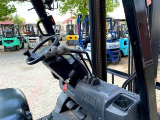 Použitý vysokozdvižný vozík YALE 03FL15