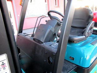 Použitý vysokozdvižný vozík YALE 03FL15