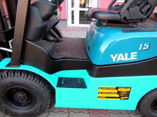 Použitý vysokozdvižný vozík YALE 03FL15