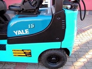 Použitý vysokozdvižný vozík YALE 03FL15