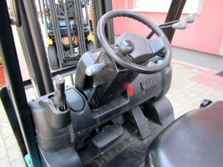 Použitý vysokozdvižný vozík YALE 03FL15