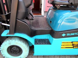 Použitý vysokozdvižný vozík YALE 03FL15