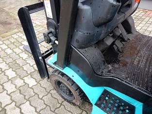 Použitý vysokozdvižný vozík YALE 03FL15