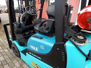 Použitý vysokozdvižný vozík YALE 03FL15