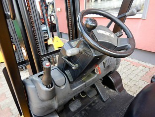 Použitý vysokozdvižný vozík YALE 03FT15