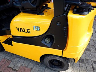 Použitý vysokozdvižný vozík YALE 03FT15