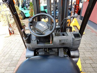 Použitý vysokozdvižný vozík YALE 03FT15