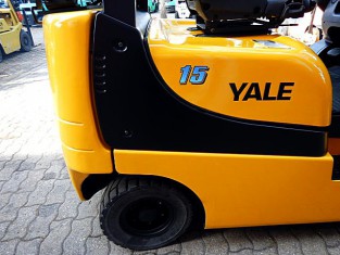 Použitý vysokozdvižný vozík YALE 03FT15