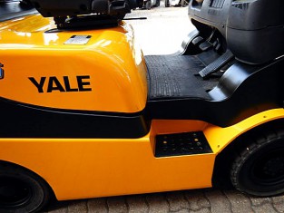 Použitý vysokozdvižný vozík YALE 03FT15