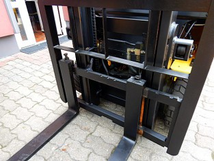 Použitý vysokozdvižný vozík YALE 03FT15