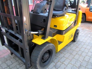 POUŽITÝ VYSOKOZDVIŽNÝ VOZÍK YALE 11FT20