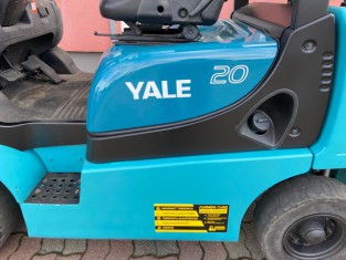 POUŽITÝ VYSOKOZDVIŽNÝ VOZÍK YALE 11FT20