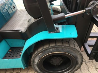 POUŽITÝ VYSOKOZDVIŽNÝ VOZÍK YALE 13FL30